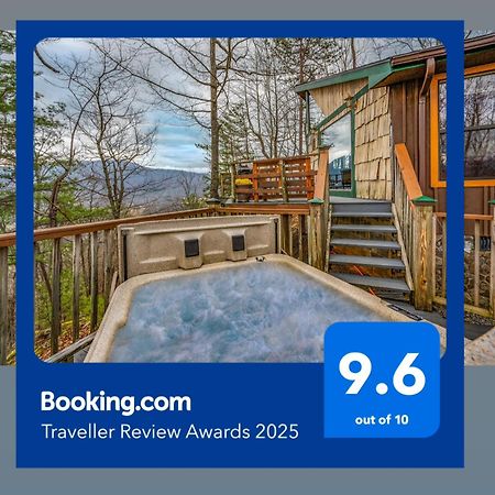 10 Miles Away From The Heart Of It All! Pigeon Forge Extérieur photo