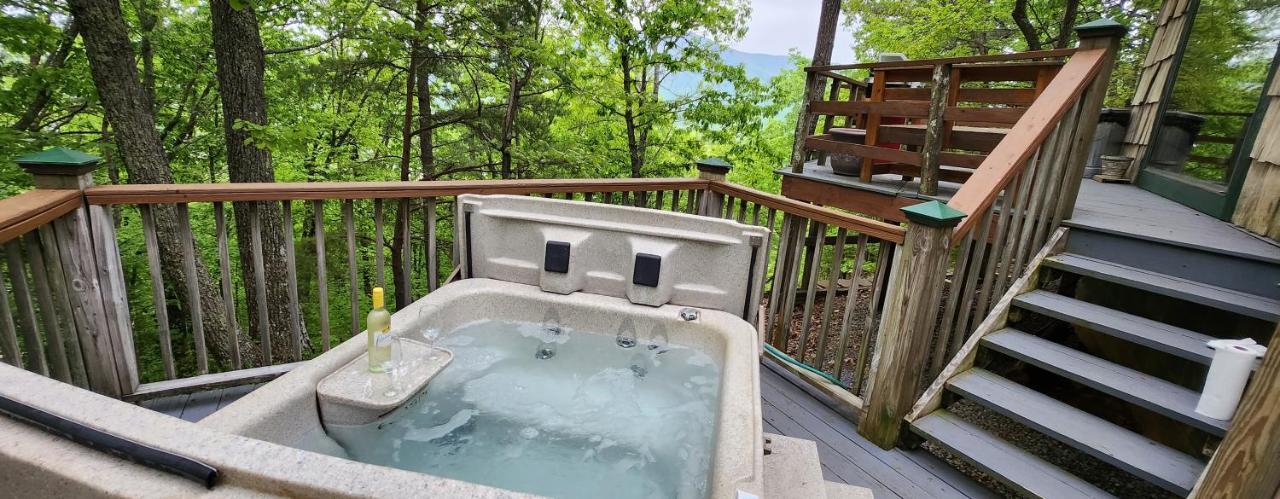 10 Miles Away From The Heart Of It All! Pigeon Forge Extérieur photo